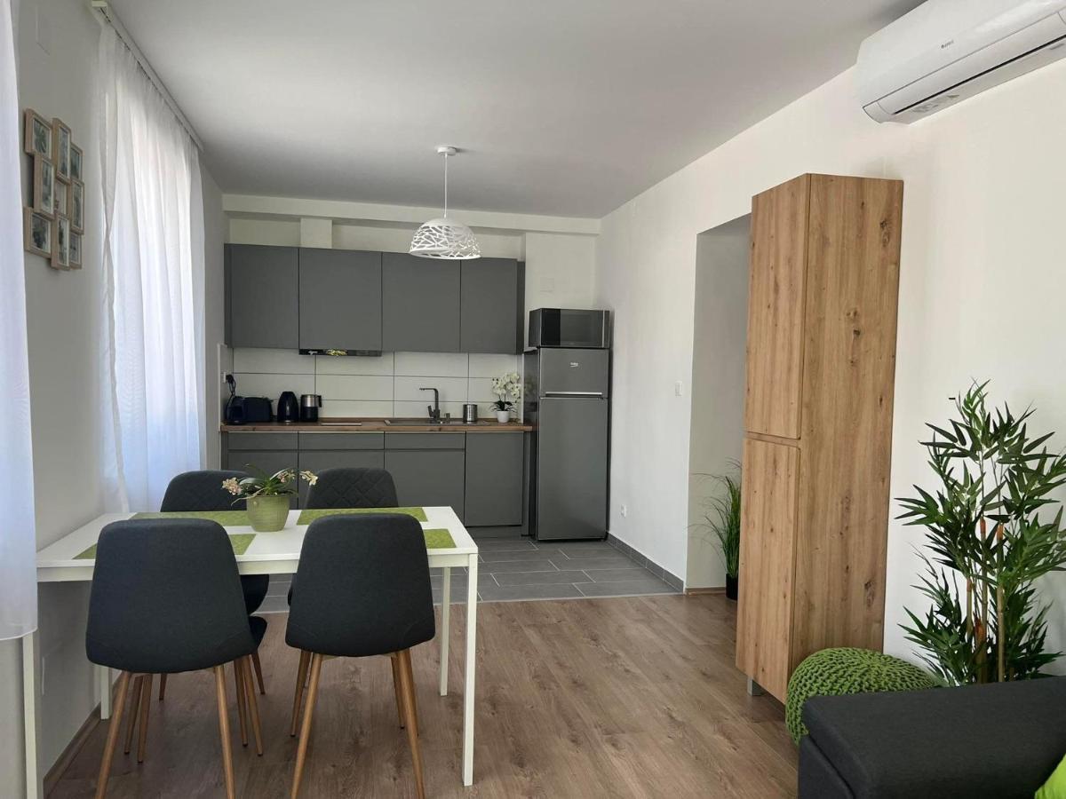 Margittai Appartement *